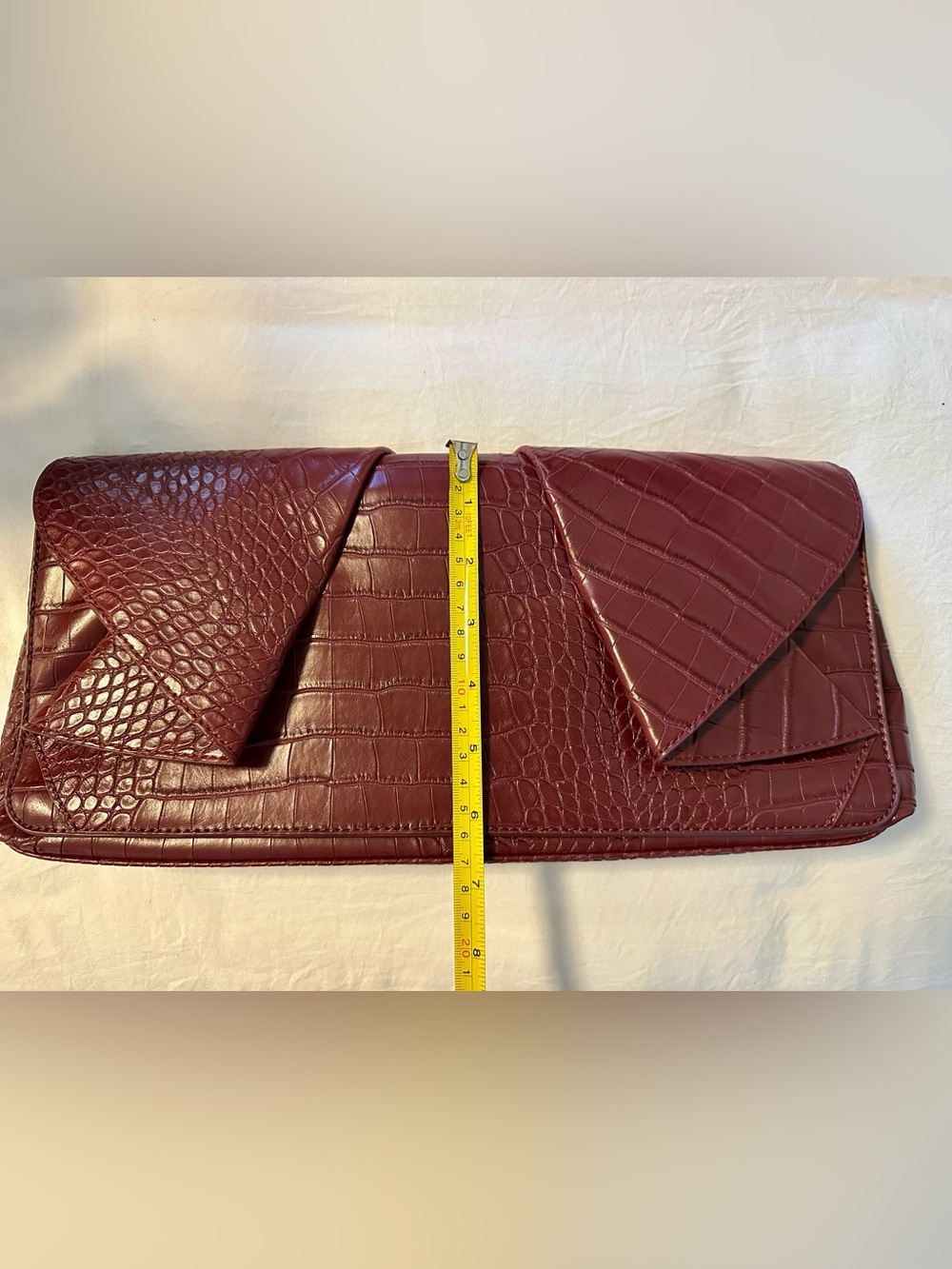 Bebe Croc-Embossed Faux Leather Large Burgundy Clutch Bag - Picture 9 of 9